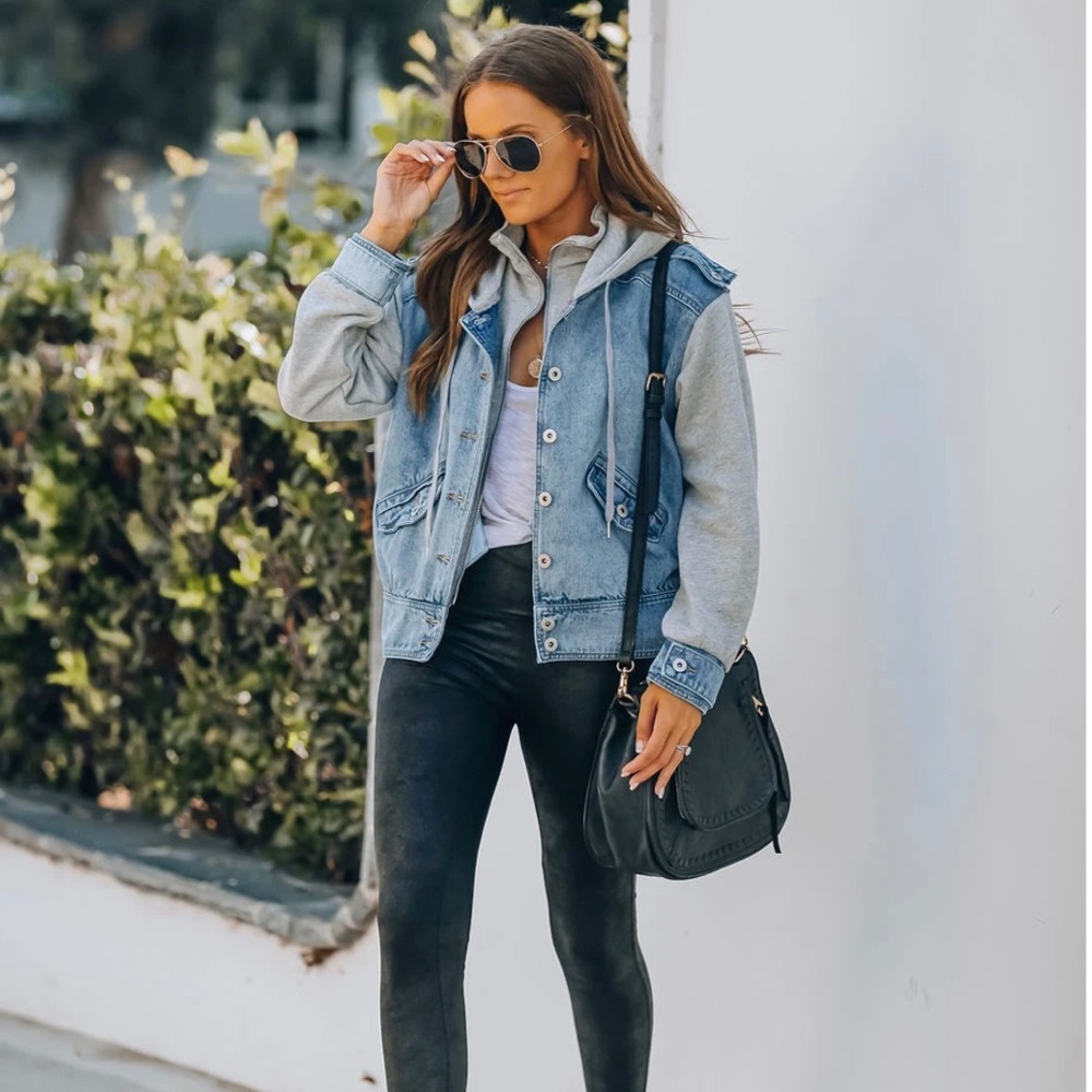 NWT Vici Small Denim Jacket